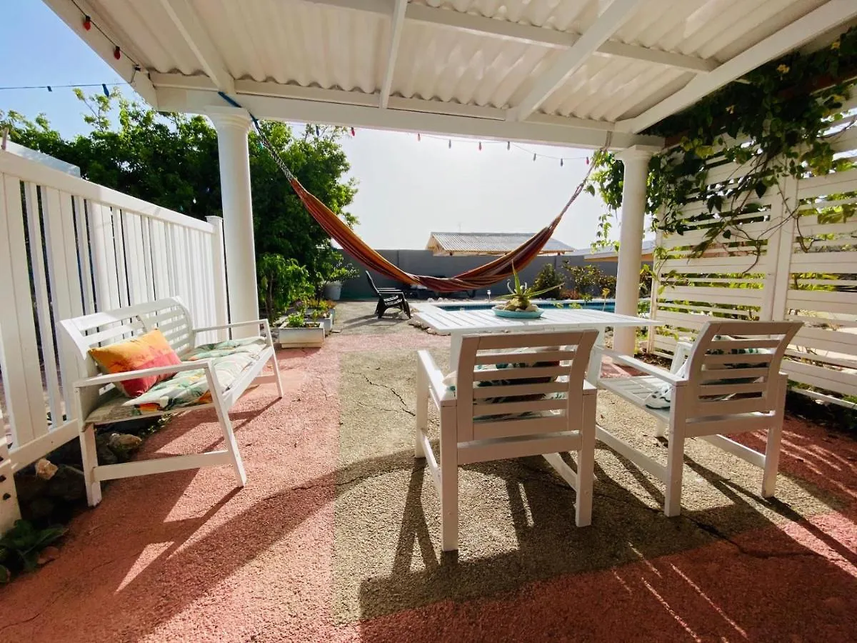 Tropical Breeze Curacao Apartamento Santa Catharina 0*,